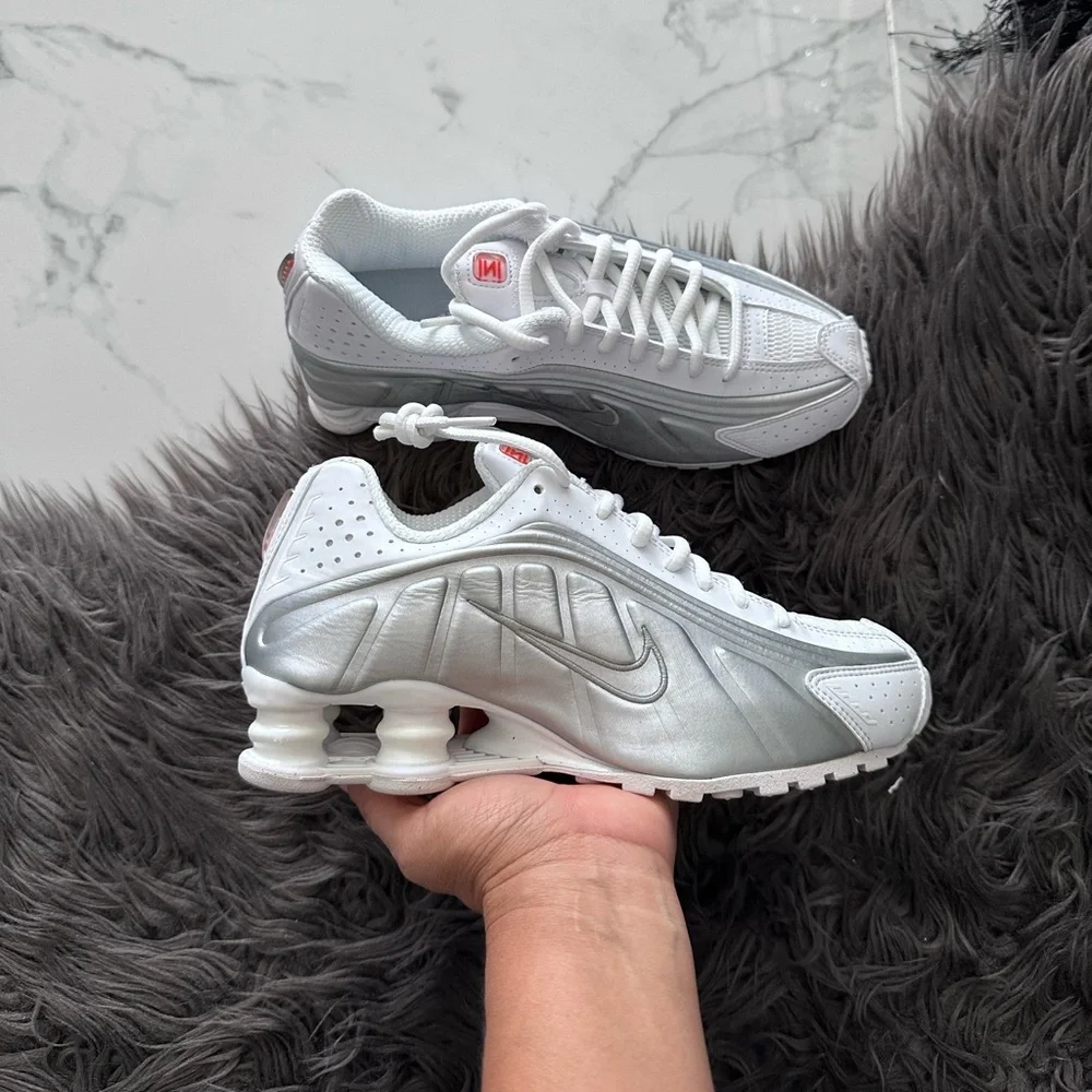 Nike shox R4 - Picture 4 of 13